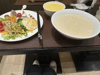 guest photo