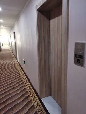 guest photo