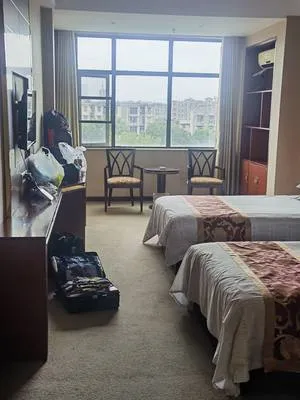 guest photo