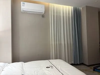 guest photo