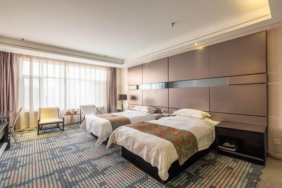 Alashan Zuoqi Tiantai Lvyou Shangwu Hotel