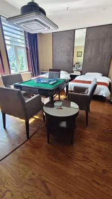 guest photo