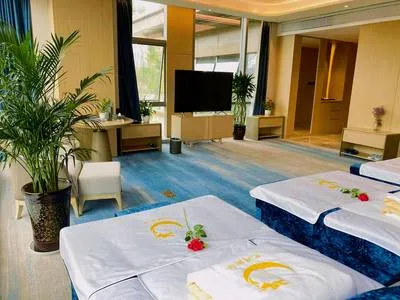 guest photo