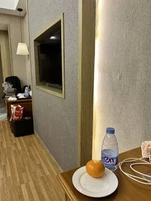 guest photo