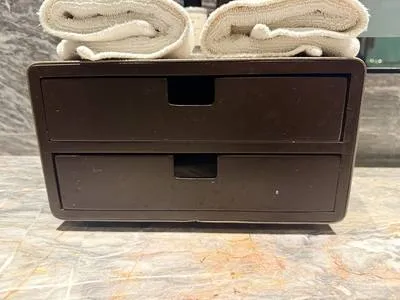 guest photo