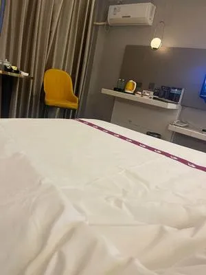 guest photo