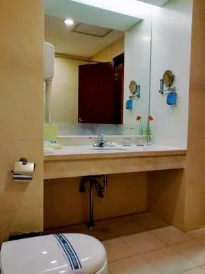 guest photo