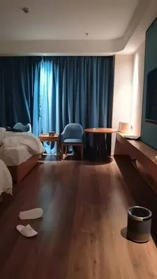 guest photo