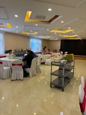 guest photo