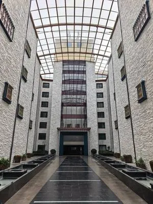 guest photo