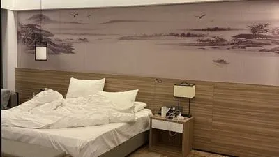 guest photo