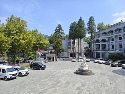 guest photo