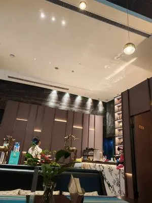 guest photo