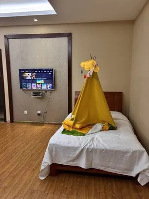 guest photo