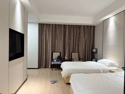guest photo