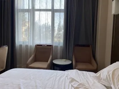 guest photo