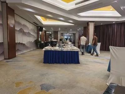 guest photo