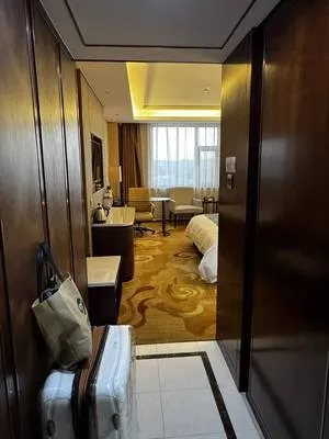 guest photo