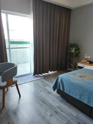 guest photo