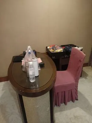 guest photo