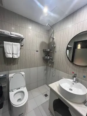 guest photo