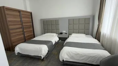 guest photo