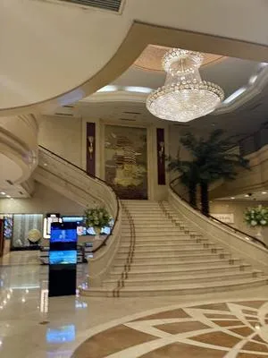 guest photo