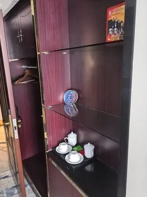 guest photo
