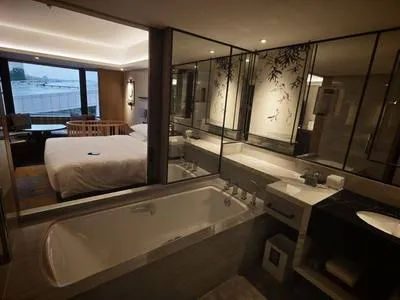 guest photo