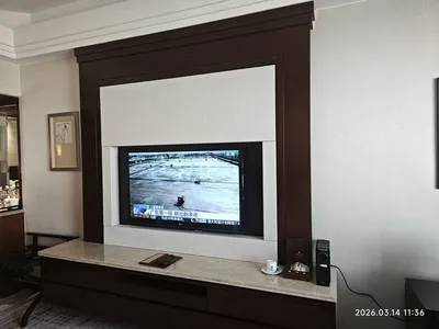 guest photo