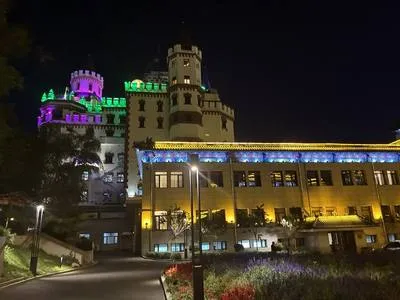 guest photo
