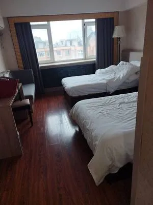 guest photo