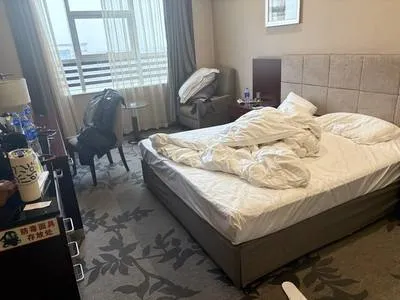 guest photo