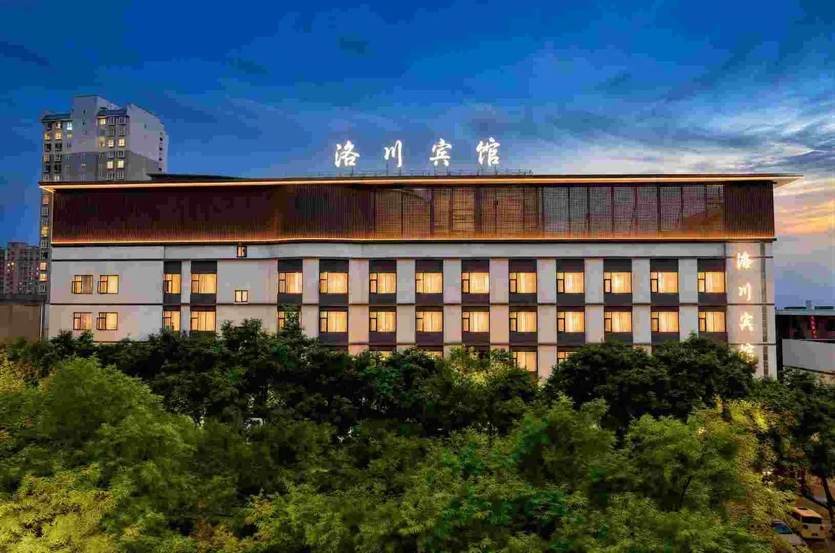 Luochuan Hotel