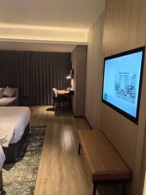 guest photo