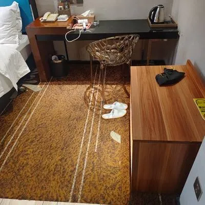 guest photo