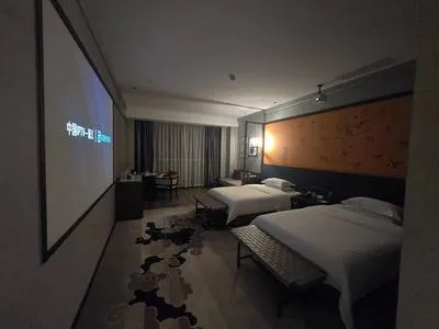 guest photo