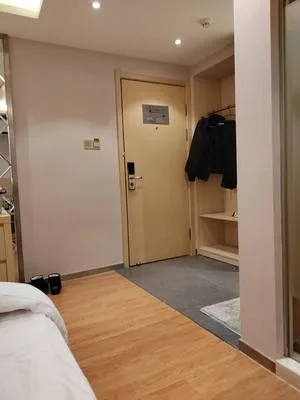 guest photo