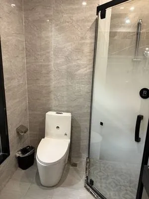 guest photo