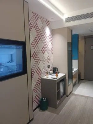 guest photo