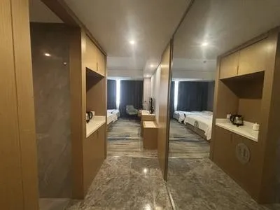 guest photo