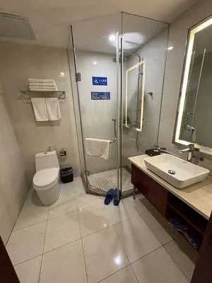 guest photo