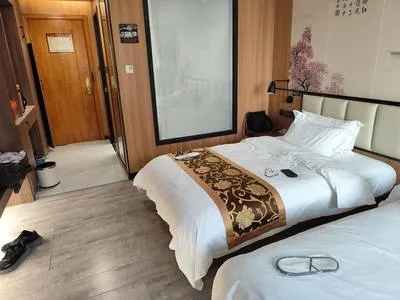 guest photo