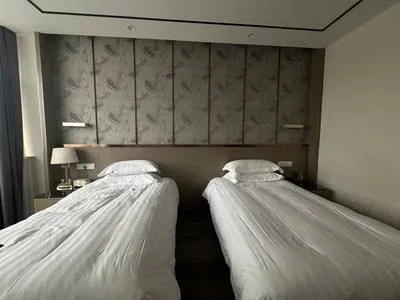 guest photo