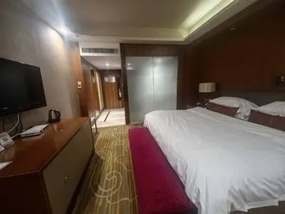 guest photo