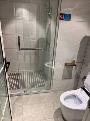 guest photo