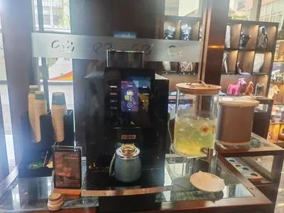 guest photo