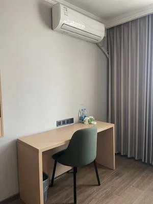 guest photo
