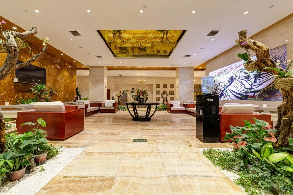 Buerma International Hotel