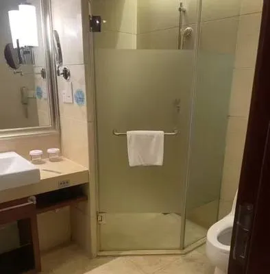 guest photo